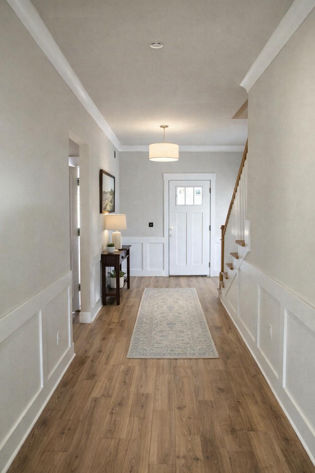 Image 2: Foyer