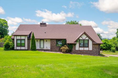 9518 Glynn Downing Drive