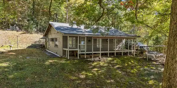 291 Montlake Road