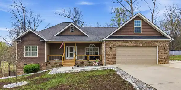 271 Mountain Shadow Drive