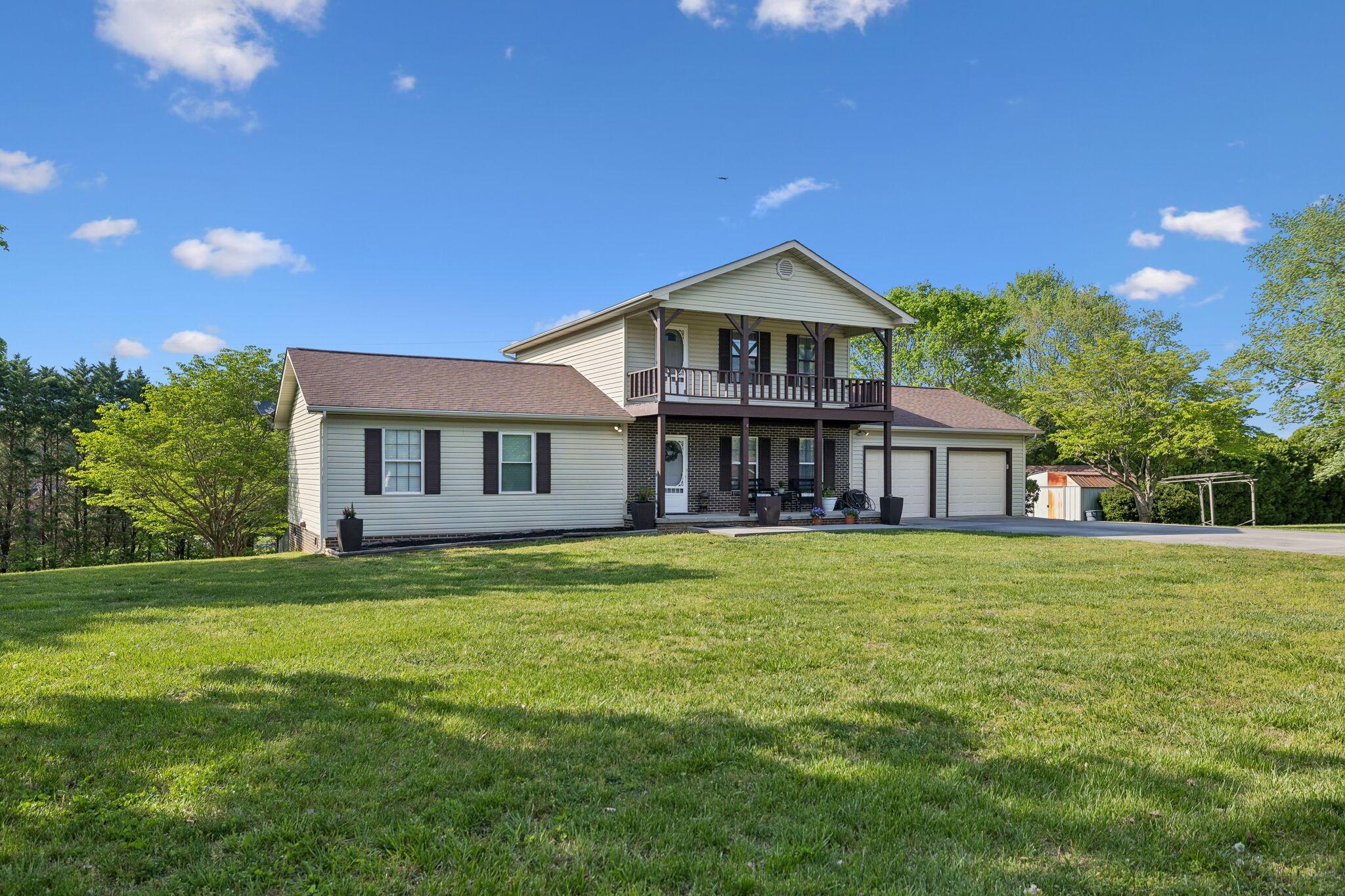 Image 2: 3-931 Calloway Dr - 003
