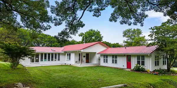49 Hart Of Pine Road