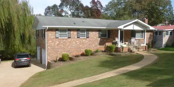3717 Edwards Terrace