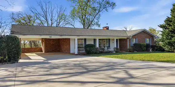 710 Highview Drive