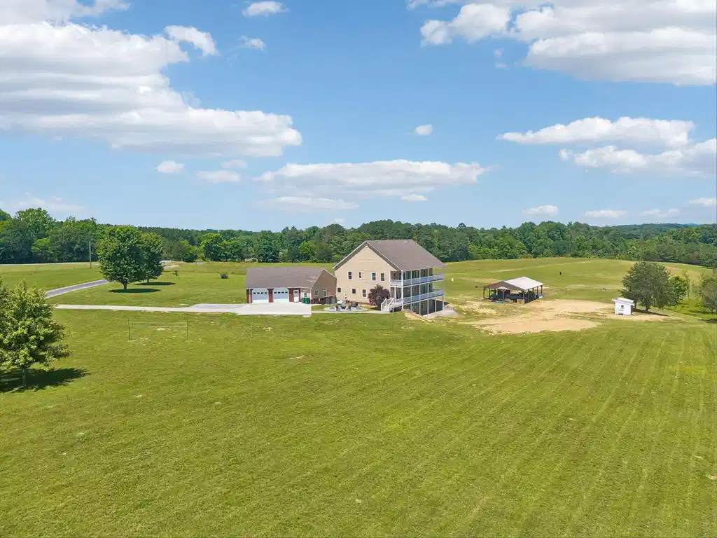 Image 1: 83-341 Co Rd 782 - 083