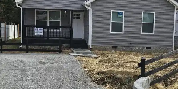 918 Shallowford Rd. Road
