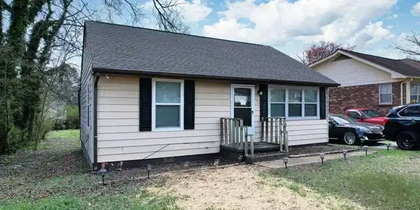 4922 Marylin Lane