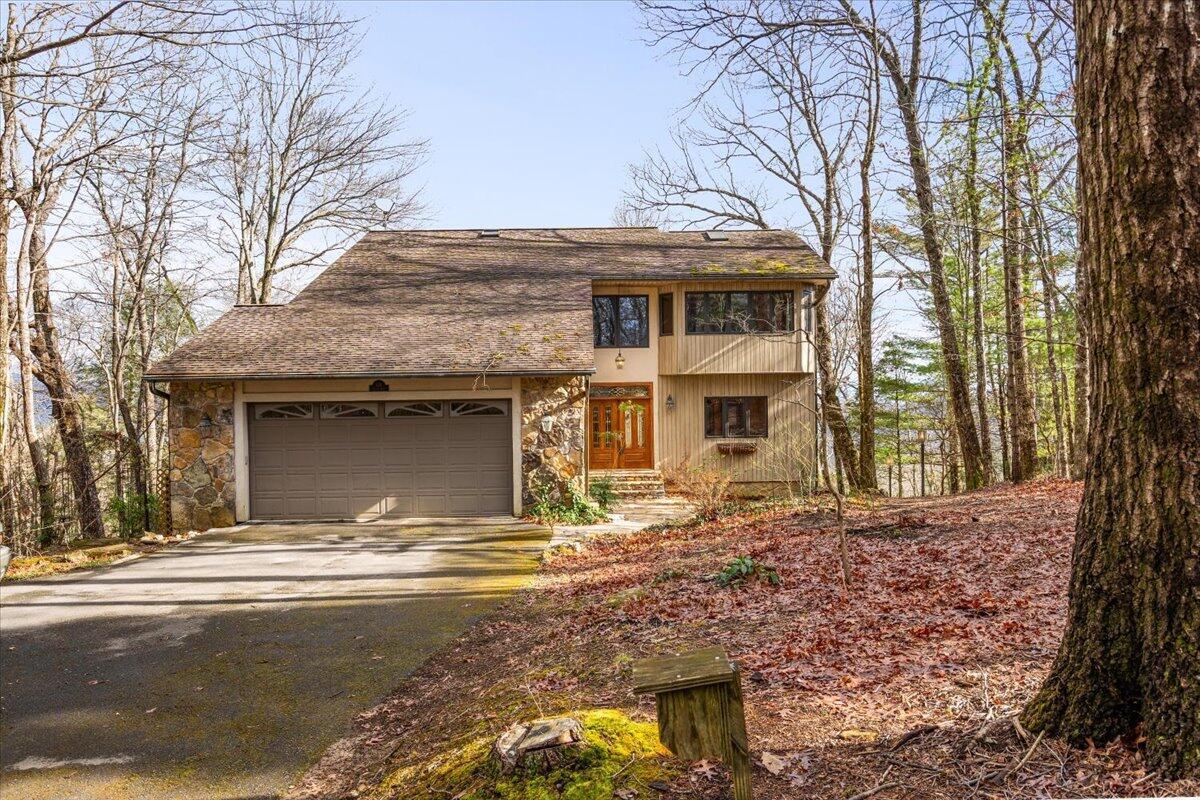 Image 1: 01-DSC02936