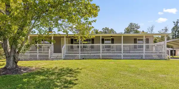Image 3: 8740 Ooltewah Georgetown Road