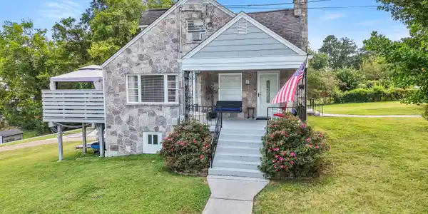 1058 Wynnwood Road