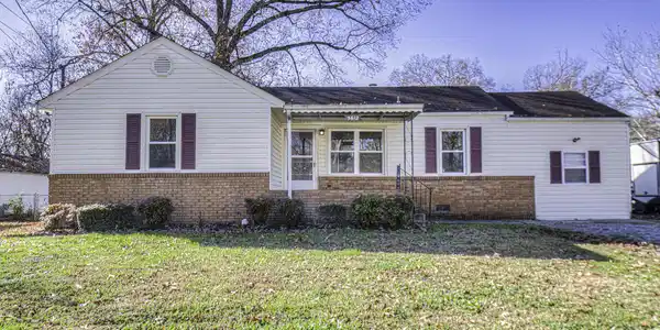5612 Clemons Road