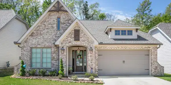 42 Storyvale Lane
