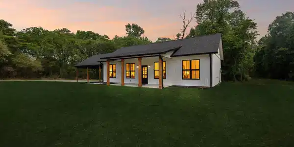 208 Old State Hwy 28