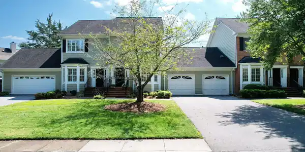 1296 Heritage Landing Drive