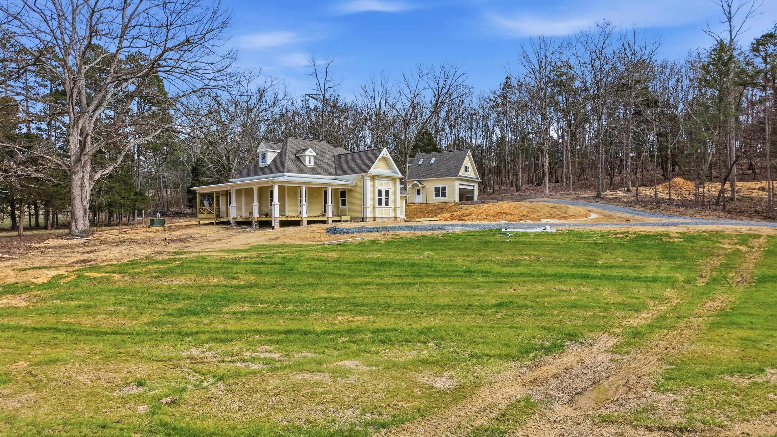 Image 2: 5_12814 cranfield rd-5