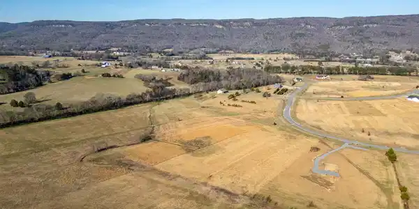 Image 2: DJI_0060-HDR