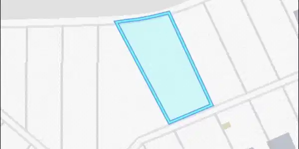 000 Slayton Avenue