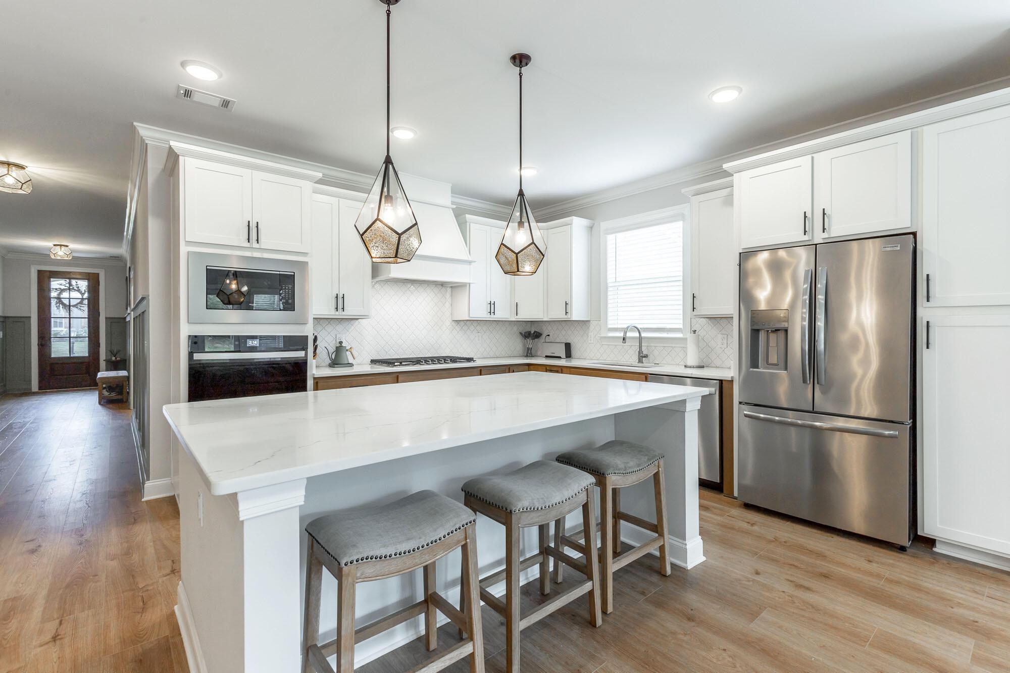 Image 3: 8908 Little Pine Lane