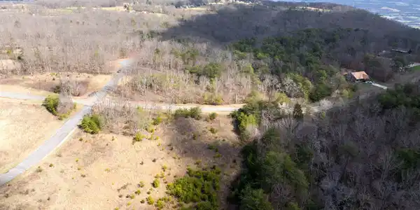 Image 3: 29-web-or-mls-DJI_20260309125340_0248_D-