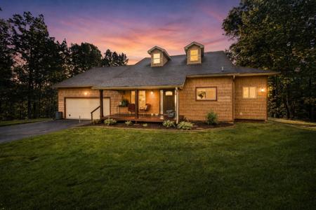 250 Outlet Road SE