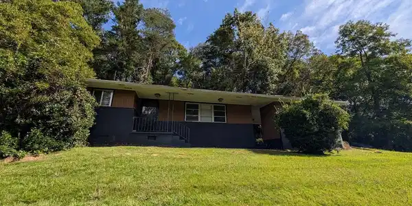 3715 Rollingwood Drive