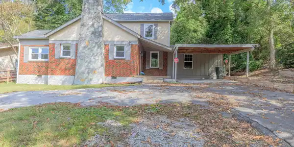 3805 Rogers Road