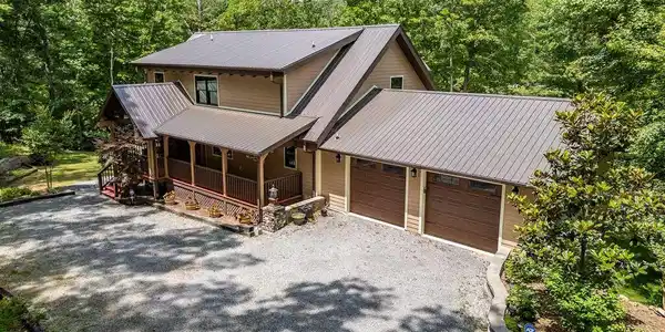 80 Tanya Ln