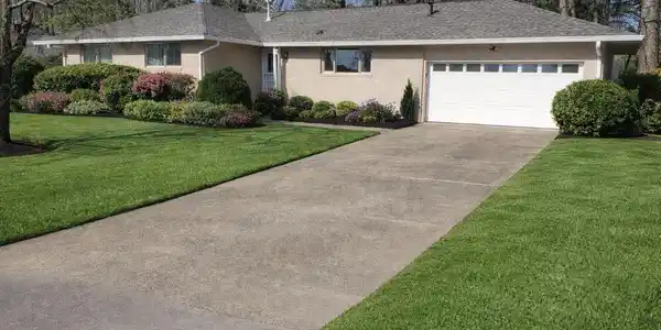 1339 Woodmore Lane