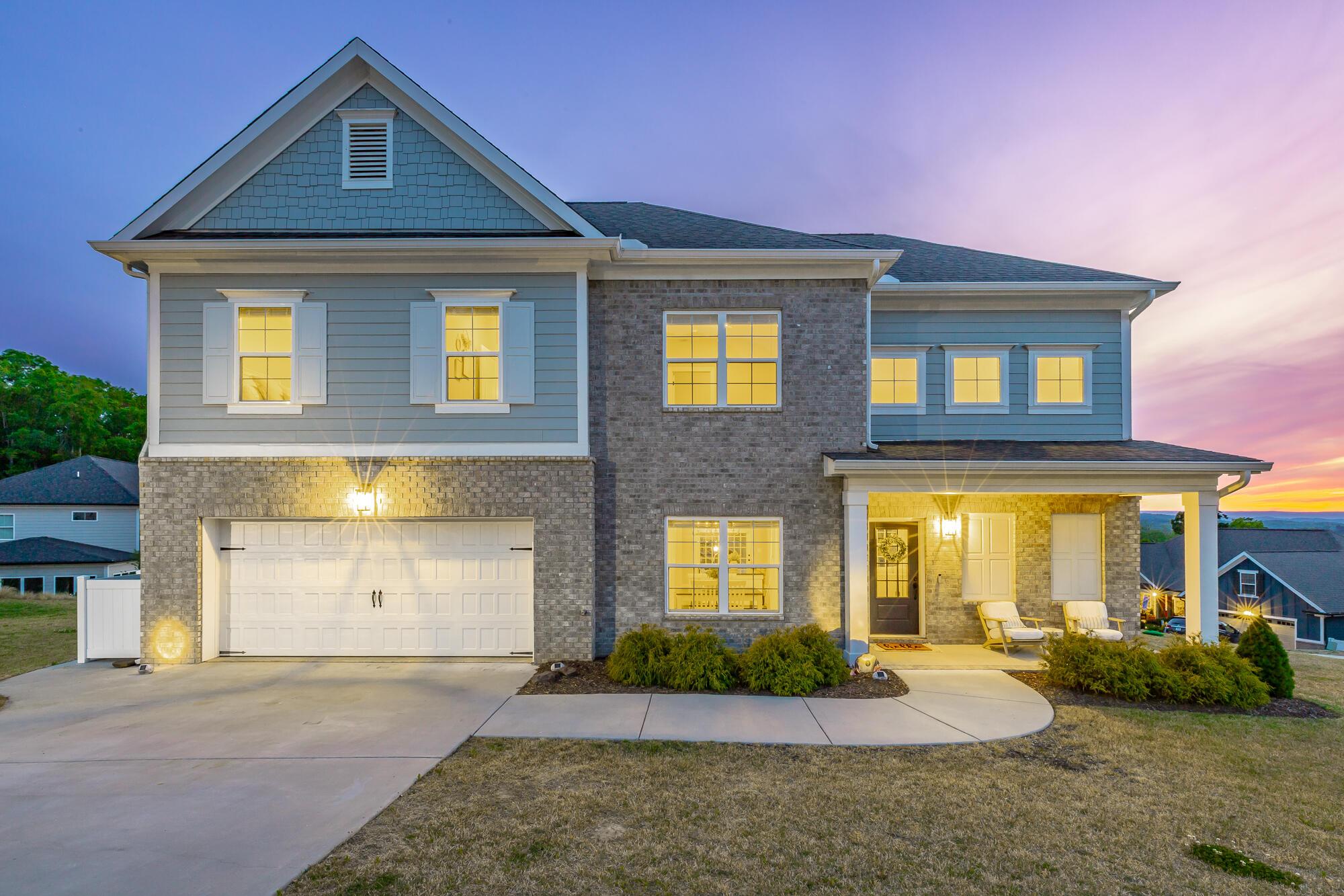 Image 2: 7922 Thicket Creek Lane HD-169