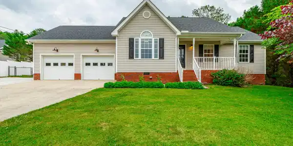 1092 Beaumont Road
