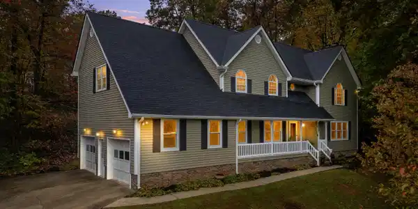 1016 Woodfern Trail
