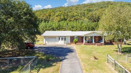 955 Baugh Mountain Road NW