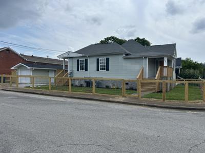 2001 Sharp Street