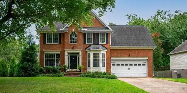 2610 Eagle Creek Way
