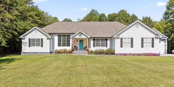 1218 Montlake Road