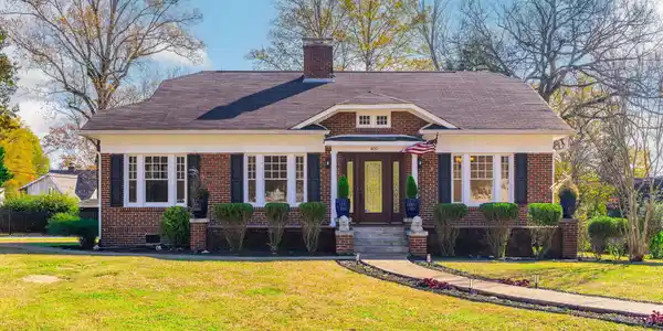 400 Marlboro Avenue