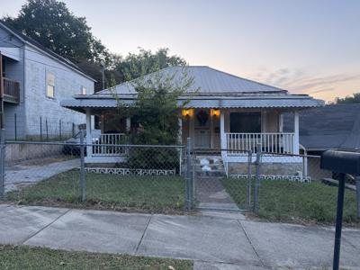 4513 Highland Avenue