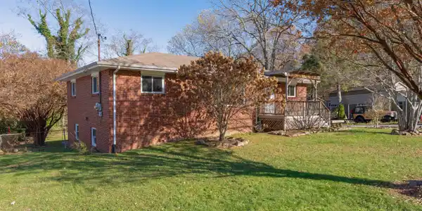 2804 Taft Highway