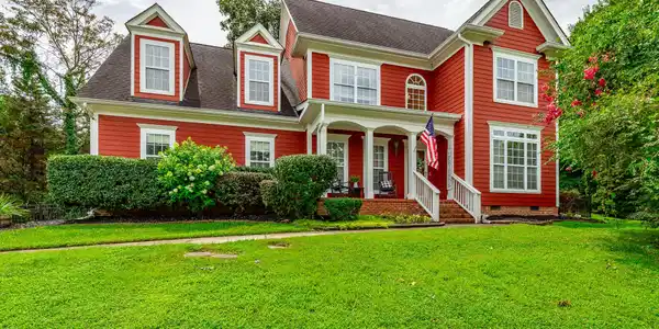 810 Younger Circle