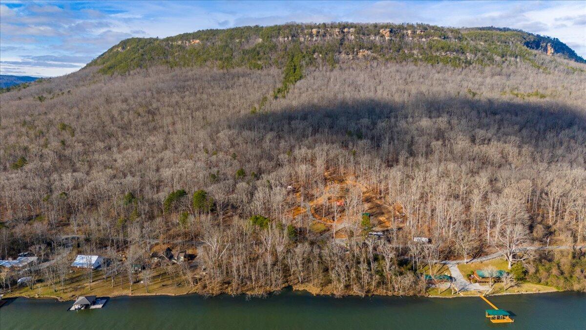 Image 3: 09-DJI_20250107141409_0179_D-HDR