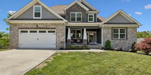 8988 Sunridge Drive