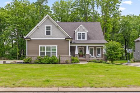 7258 Grey Hawk Trail