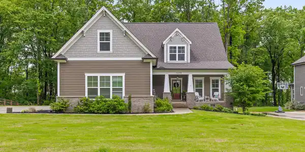 7258 Grey Hawk Trail