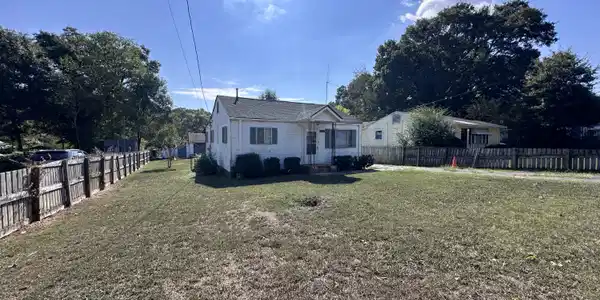 2418 Tunnel Boulevard