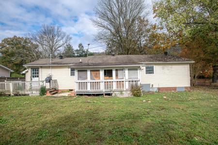 8957 Dayton Pike