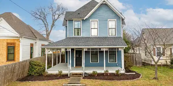 2111 Kirby Avenue