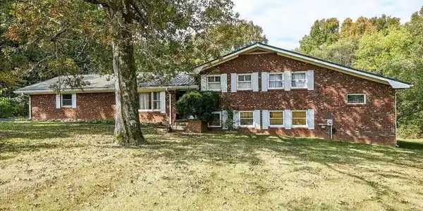 121 Co Rd 892