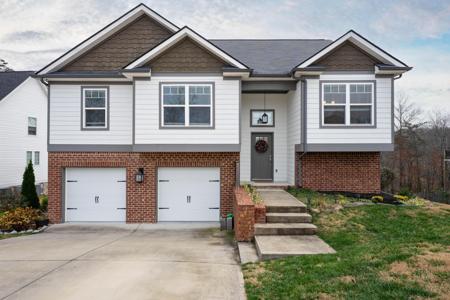 9370 Chirping Road