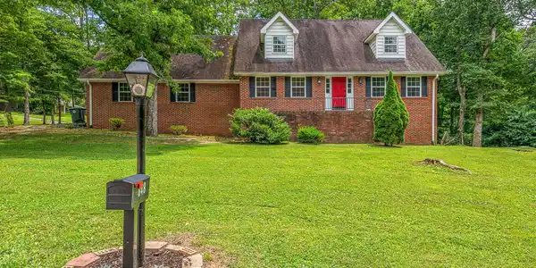 848 Skyline Park Drive