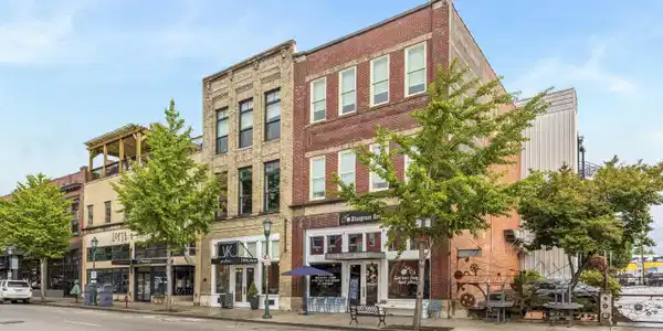 55 E Main Street